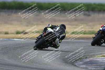 media/May-03-2025-CRA (Sat) [[22b18d099a]]/Races/Race 1/